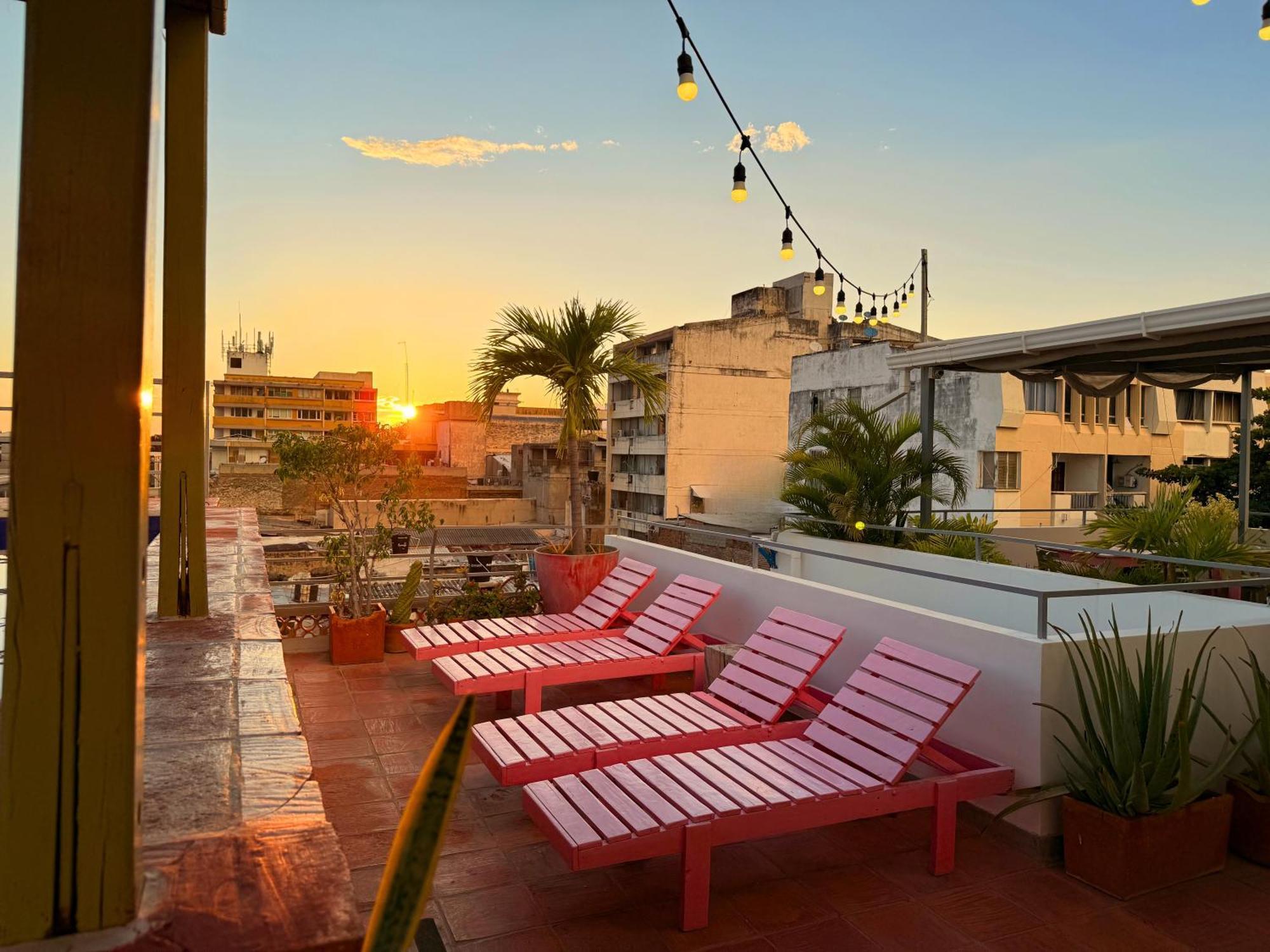Casa Bugambilia - Alma Hotels 圣玛尔塔 外观 照片